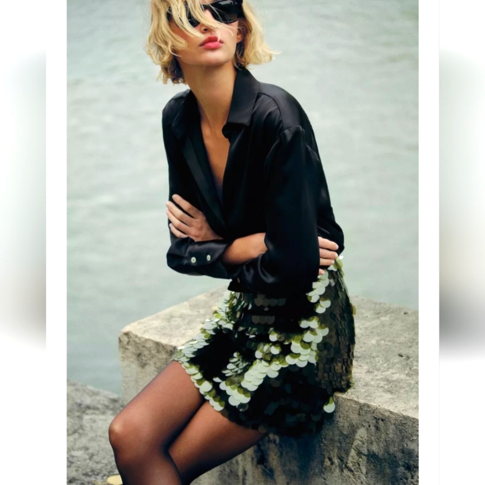 Zara Black and Green Sequin Mini Skirt